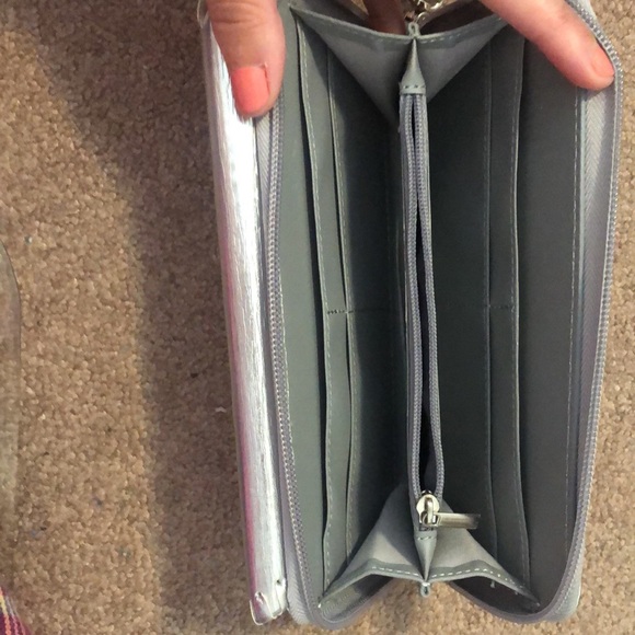 Wallet - Picture 3 of 4